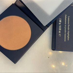 Luminous Powder Highlighter